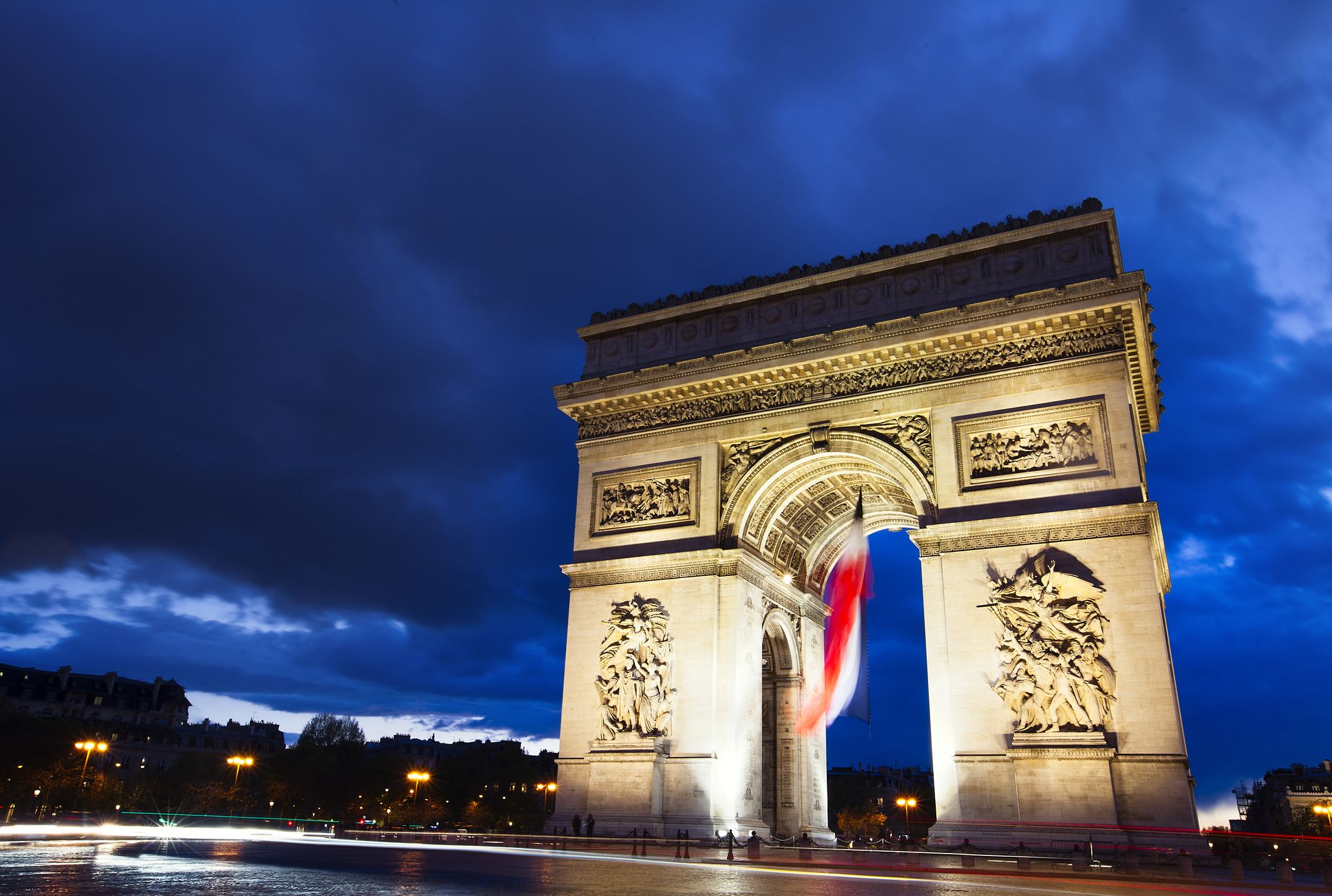 10 curiositÃ©s de l'Arc de Triomphe (Paris)