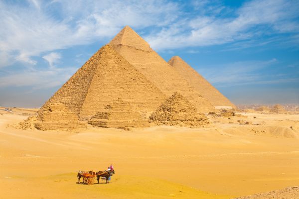 10 vraies pyramides les plus étonnantes du monde