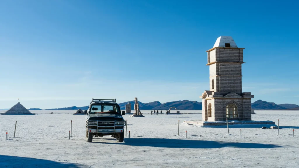 Salar d’Uyuni et Vallée des Âmes : deux visages de la Bolivie
