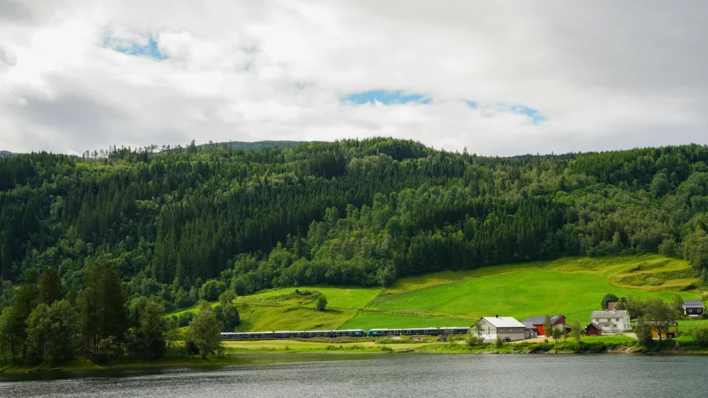 Comment aller de Oslo à Bergen en train, bus, avion ou voiture ?