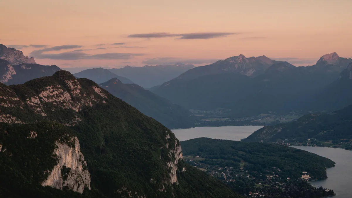 visuel secondaire sur Carte des lacs italiens