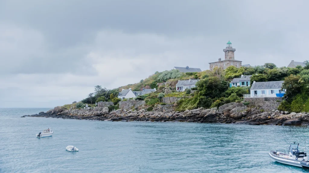Île de Bréhat : une journée suffit-elle vraiment ?